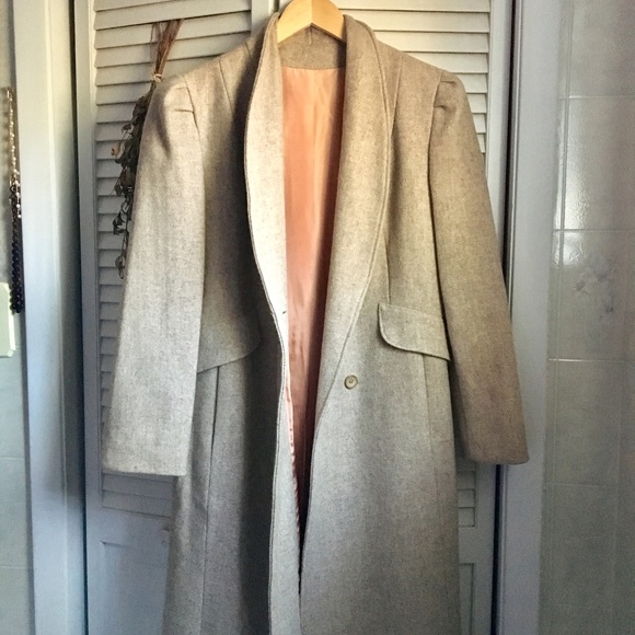 Vintage} Creamy Grey Long Wool Maxi Coat, 8 - Picture 1 of 8